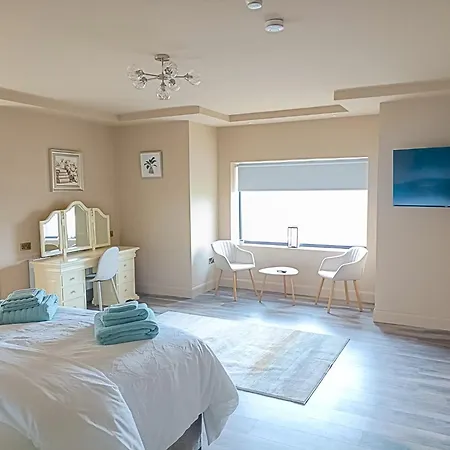 New Spacious Coastal Retreat Dunfanaghy