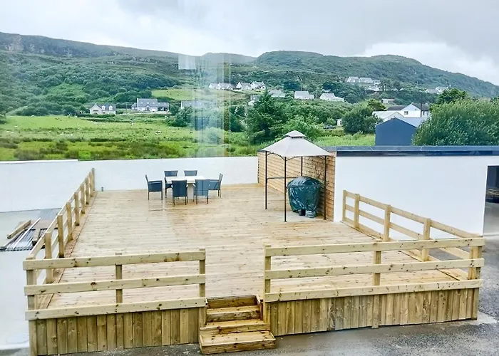 New Spacious Coastal Retreat Appartement